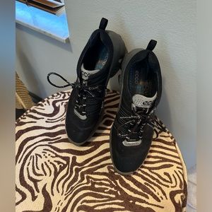 Ecco running shoes biom natural motion low top gym sneakers black grey EUC 9.5